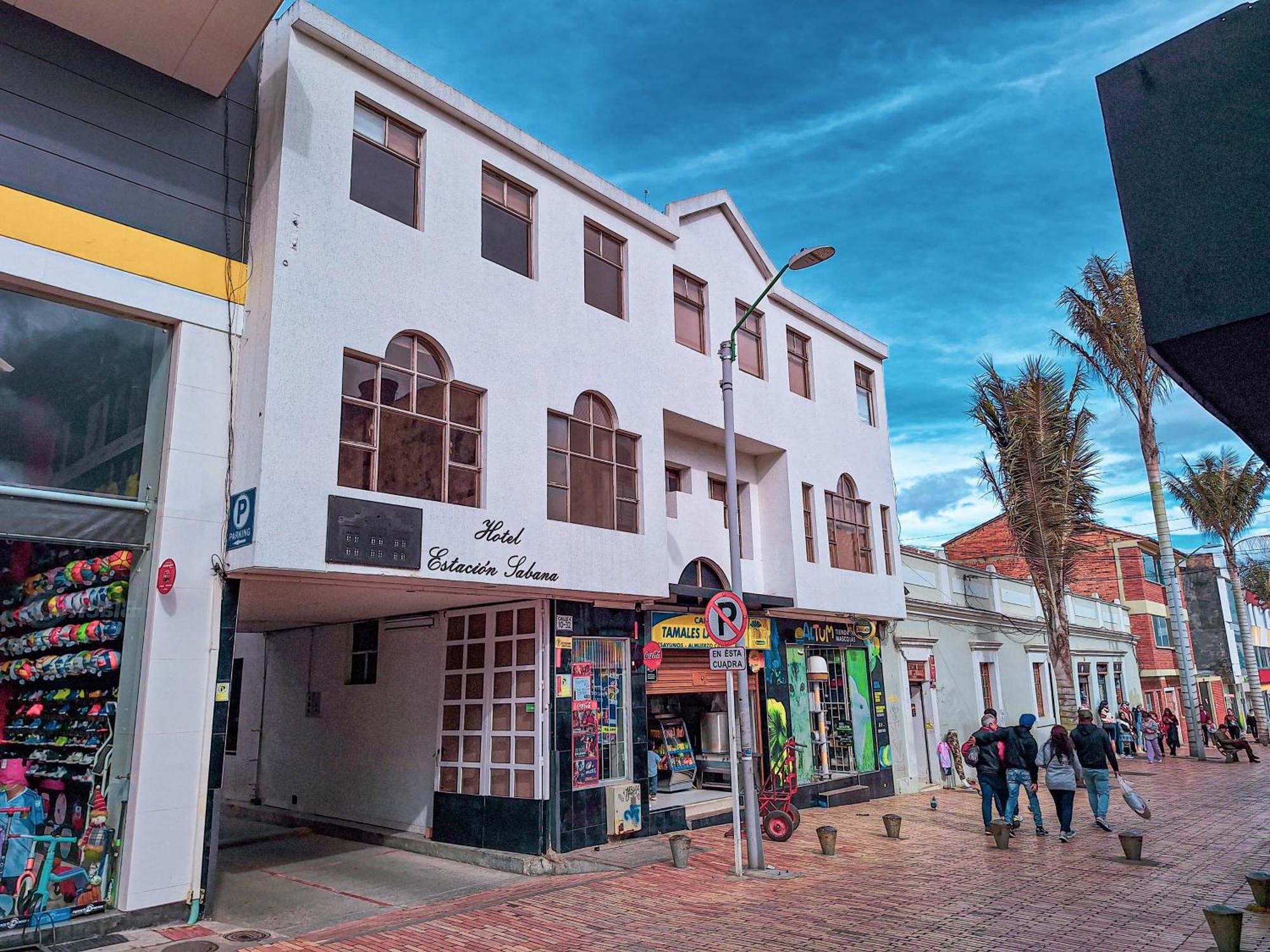 Hotel Estacion Sabana Zipaquirá エクステリア 写真